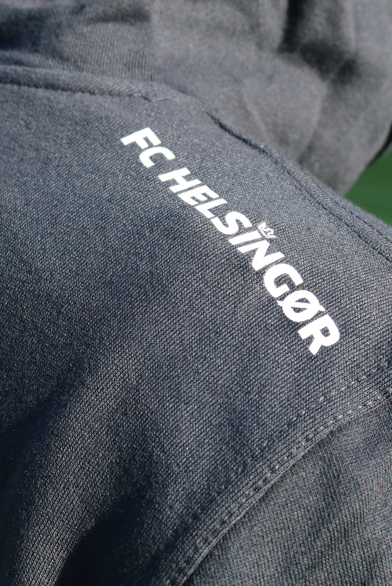FCH Fanshop Hoodie  back logo.jpg
